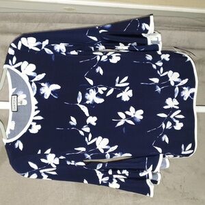 Sam & Jess Petite Floral Print Bell-Sleeve Piped Top